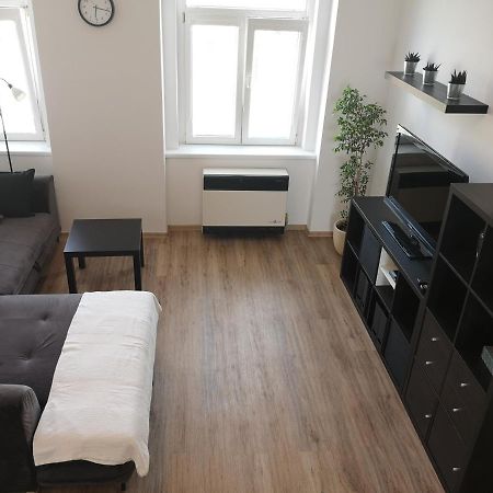 Fine Apartment In Centrum Of Slany With Aircondition Exterior foto